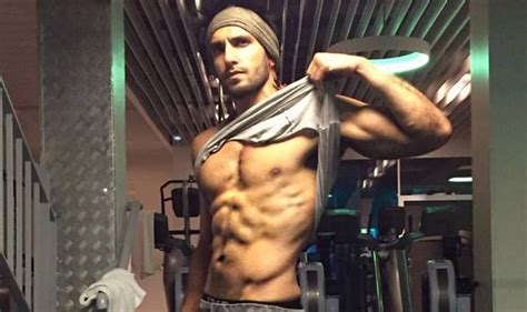 Omg Ranveer Singhs Hot New Pack Of Abs Will Make You Fall In Love