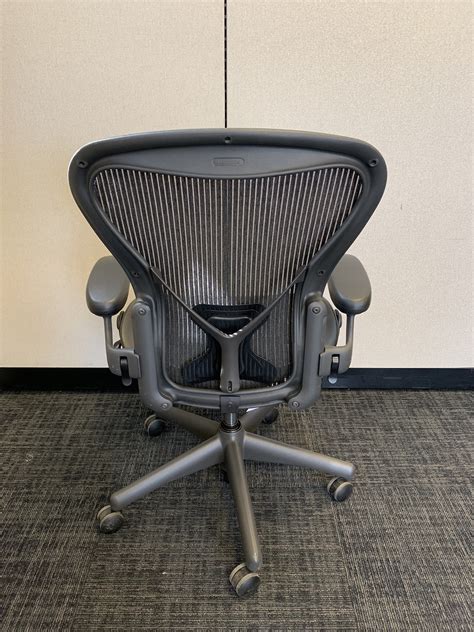 Herman Miller Aeron Size B In Graphite