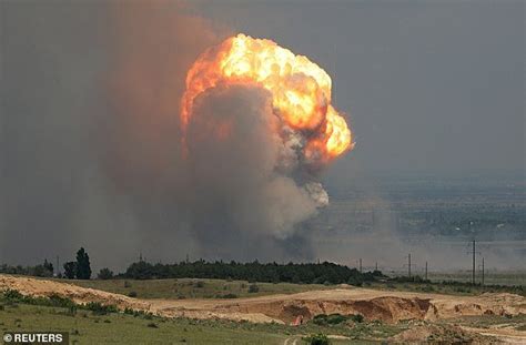 Russian Ammunition Depot Explodes Causing Apocalyptic Mushroom Cloud After Ukrainian