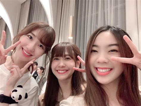 Pada tanggal 12 februari lalu, zhu ling akb48 team sh mengunggah sebuah foto sedang makan bersama sahabatnya itu di sebuah restoran. AKB48 Group Asia Festival in 上海 - BNK48 fan ですよ
