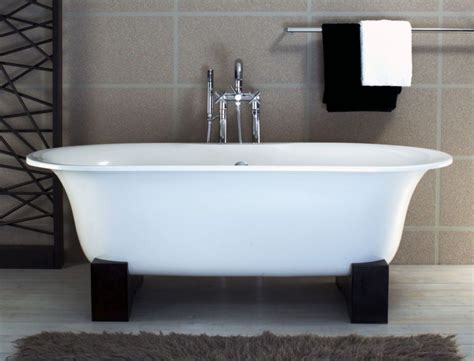 Bathroom: Amazing Classic Lowes Bath Tubs For Your Terrific Bathroom