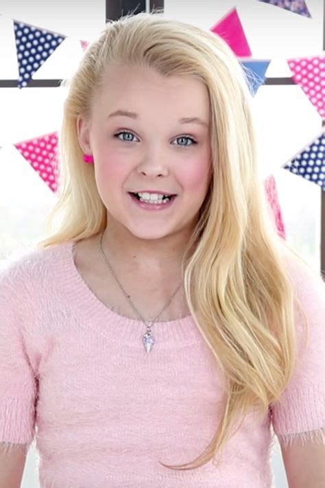 Jojo Siwas Hairstyles And Hair Colors Steal Her Style Jojo Siwa Hair