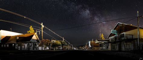 With a population of just 478, Easton, WA is the quintessential small