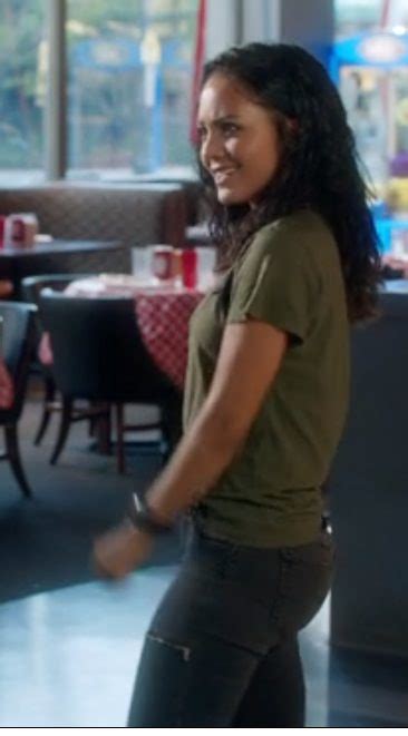 Tristin Mays Screencaps From Macgyver 209 Famous Nipple