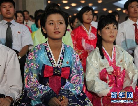 西方记者看不到的朝鲜五朝鲜校园女生 国际频道 新华网