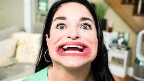 Samantha Ramsdell Wins Guinness Record For The Worlds Largest Mouth Gape Of A Female The