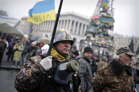 Ukraine Mobilizes Troops Puts Military On High Alert