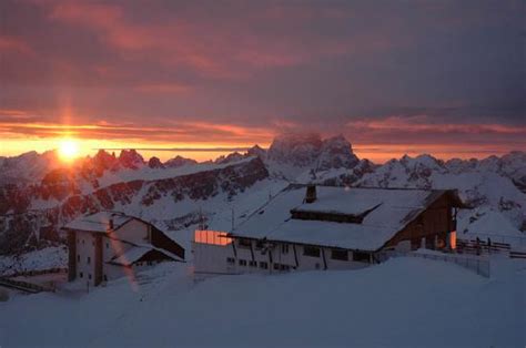 Rifugio Lagazuoi Updated 2017 Prices And Hostel Reviews Italy