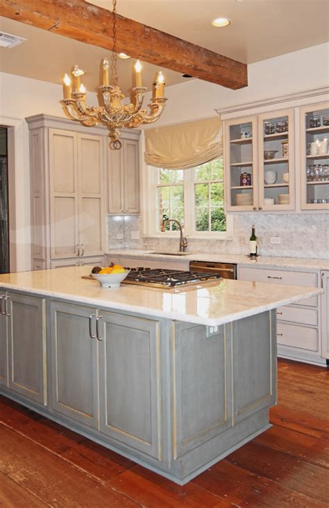 Refinishing your kitchen cabinets is a good way to liven up your living space and increase the value of your home. Kitchen Cabinet Refinishing | EnvyHue