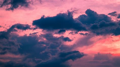 Download Wallpaper 2048x1152 Clouds Evening Sunset Sky Pink