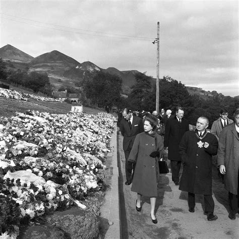 The Crown Inside Aberfan Disaster And Effect On Queen Elizabeth