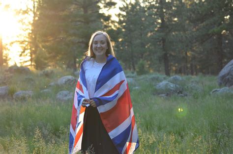 Sister Missionary Poses Sister Missionaries Missionary Poses