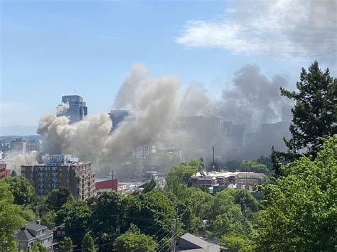 I 405 Through Portland Reopens After Fire Closure Some Exits Local Streets Remain Blocked