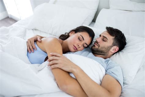 10 πρωινές συνήθειες που μπορείς να αποκτήσεις για να σώσεις τη σχέση σου