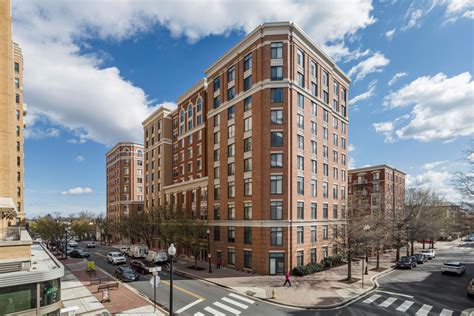 Residences At Station Square Apartments Arlington Va Apartments For Rent