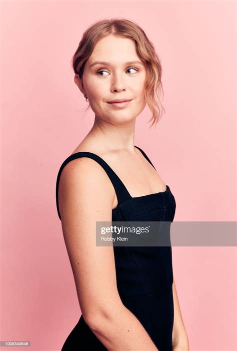 Actor Eliza Scanlen Of Hbos Sharp Objects Poses For A Portrait News Photo Getty Images