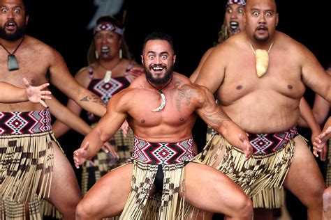 Psbattle Maori Dancer At The National Kapa Haka Festival Imgur