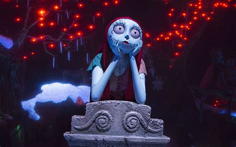 A New Nightmare Before Christmas Robot Joins Disneylands Haunted