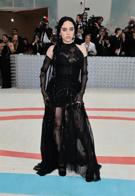 Billie Eilishs Simone Rocha Dress At Met Gala 2023 Popsugar Fashion