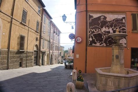 Brisighella Cosa Vedere Nel Borgo Storico Della Romagna