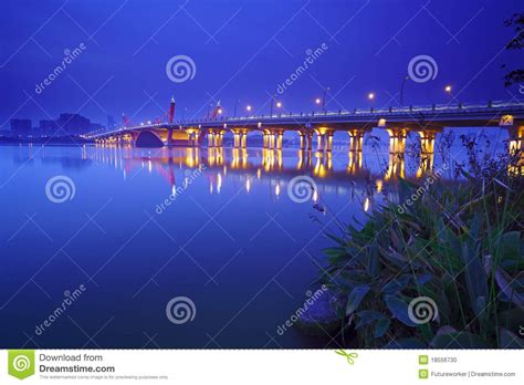 Night Scene Of Lihu Bridge Stock Photo Image Of Architecture 18556730