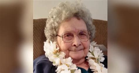 Ezzie Roberta Mcfarland Obituary Visitation And Funeral Information