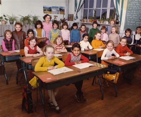 Photo De Classe Ce 1 Ecole Des Filles Roost Warendin De 1973 Ecole Du