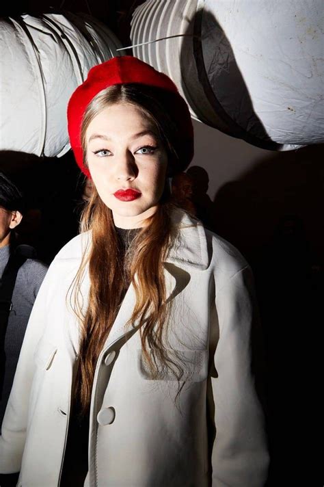 February 12 Gigi Hadid Backstage At The Marc Jacobs Fashion Show During The Nyfw In New York