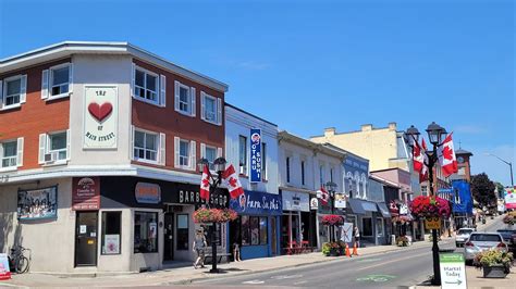 4k 🇨🇦 Historic Main Street In Newmarket Walking Tour Toronto