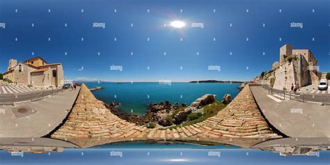 360° View Of Antibes Promenade En Front De Mer Alamy