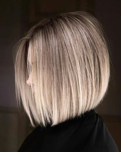 It will give you a perfect hairstyle. 10 Short Haircut Styles for Ladies - Cute Easy Short ...