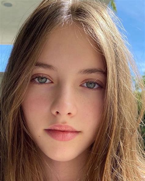 Maisie De Krassel En Instagram In Beautiful Girl Face
