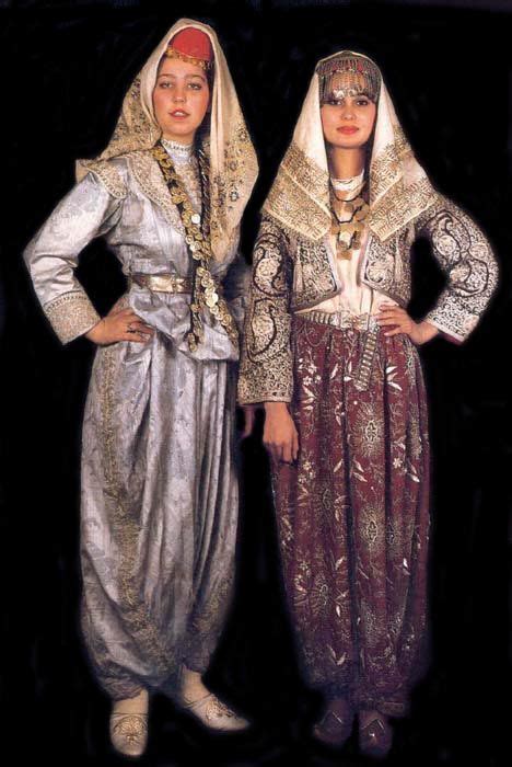 Traditional bridal festive costumes from Eskişehir Style 1925 1950