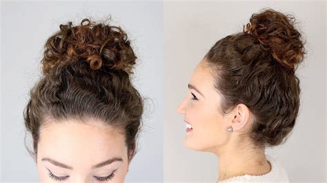 Easy Messy Bun Hairstyle For Natural Curls Youtube Messy Bun Curly