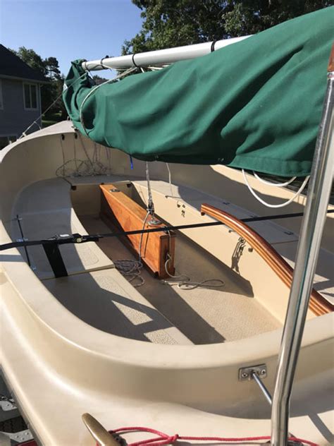 Compac Picnic Cat 2000 Holland Michigan Sailboat For Sale From