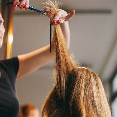 How To Prevent Split Ends According To Expert Hairstylists