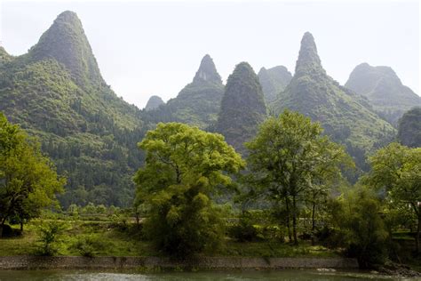 Trees And Cliffs Along The Li River 2 The Scenery Here Was Flickr
