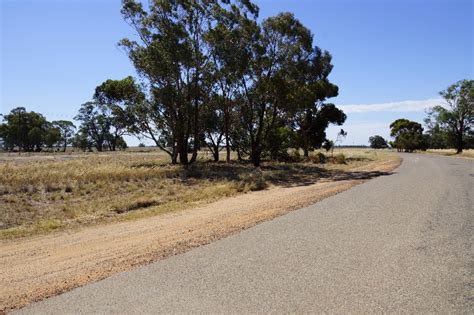 Tongaboo Rest Area Newell Hwy Finley Nsw Poi Australia