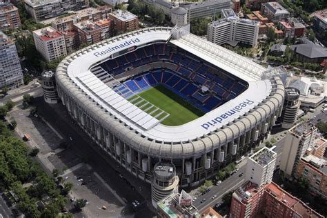 Real madrid club de fútbol. Real Madrid mag Bernabéu-stadion voor 400 miljoen euro ...