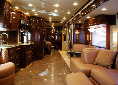 The aero tl lite offers a large full head height living area with side and front access. 2010 Newmar King Aire 4566 Luxury Motorhome Interior Front ...