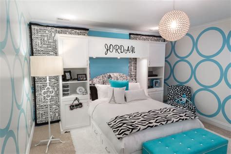 Zebra Bedroom Ideas From Wall To Accessories Fun Bedroom Ideas