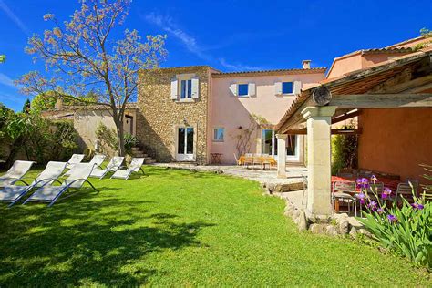 Provence Holiday Villa With Pool To Rent Near Gordes And Isle Sur