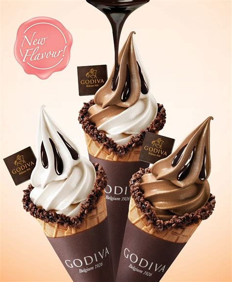Godiva S Soft Serve Ice Cream From L R White Chocolate Vanilla Bean