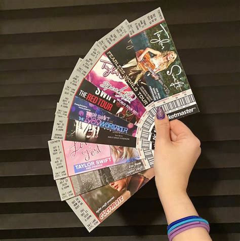 Taylor Swift Bundle Of Souvenir Tickets 20 Or 35 Dollars Etsy