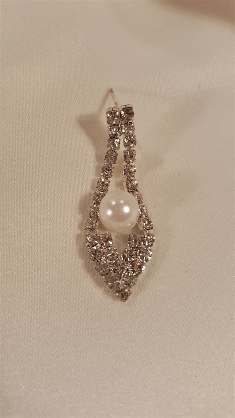 Pearl And Rhinestone Earrings Dangle