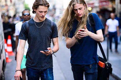 Hands up if you like long hair, hands up if you like short hair! Wild Style Exclusively Shown by Long-Hair Boys! Can You Resist? - Men Fashion Hub