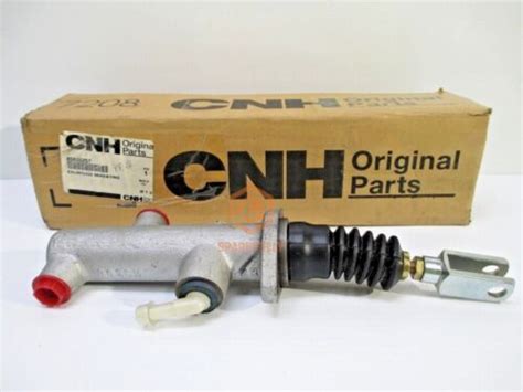 Ford New Holland Cnh Genuine Brake Master Cylinder 85805257 48151473