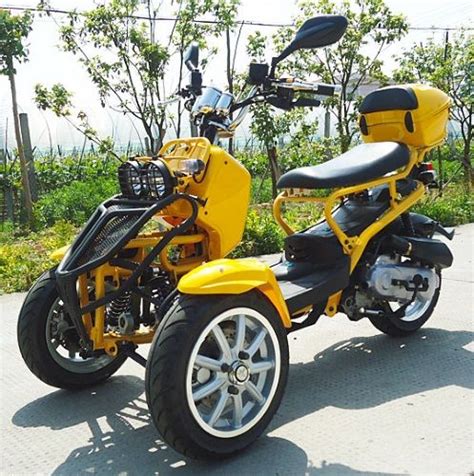 This also helps them build confidence. 50cc Three-Wheel Ruckus Style Trike Scooter Moped | Trike ...