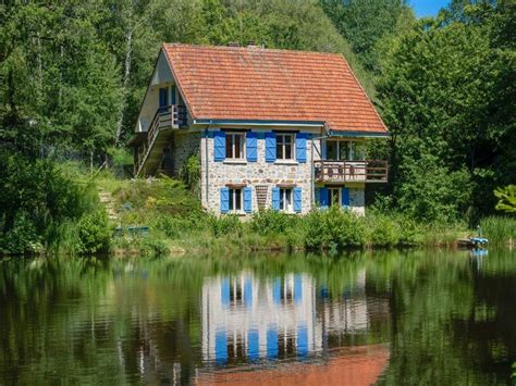 Lacs à vendre en Aquitaine - Dordogne ST SAUD LACOUSSIERE Activité ...