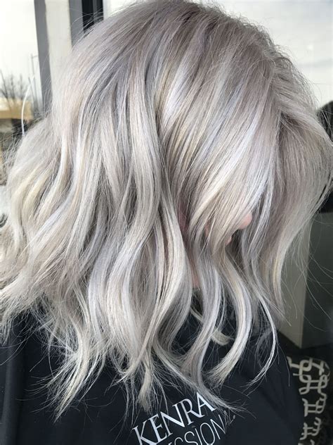 15 Stunning Silver Blonde Hair Color Ideas For 2019 Easy Hairstyles